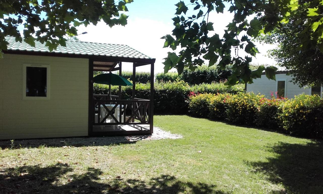 Camping Le Sorlut Cozes Exterior photo