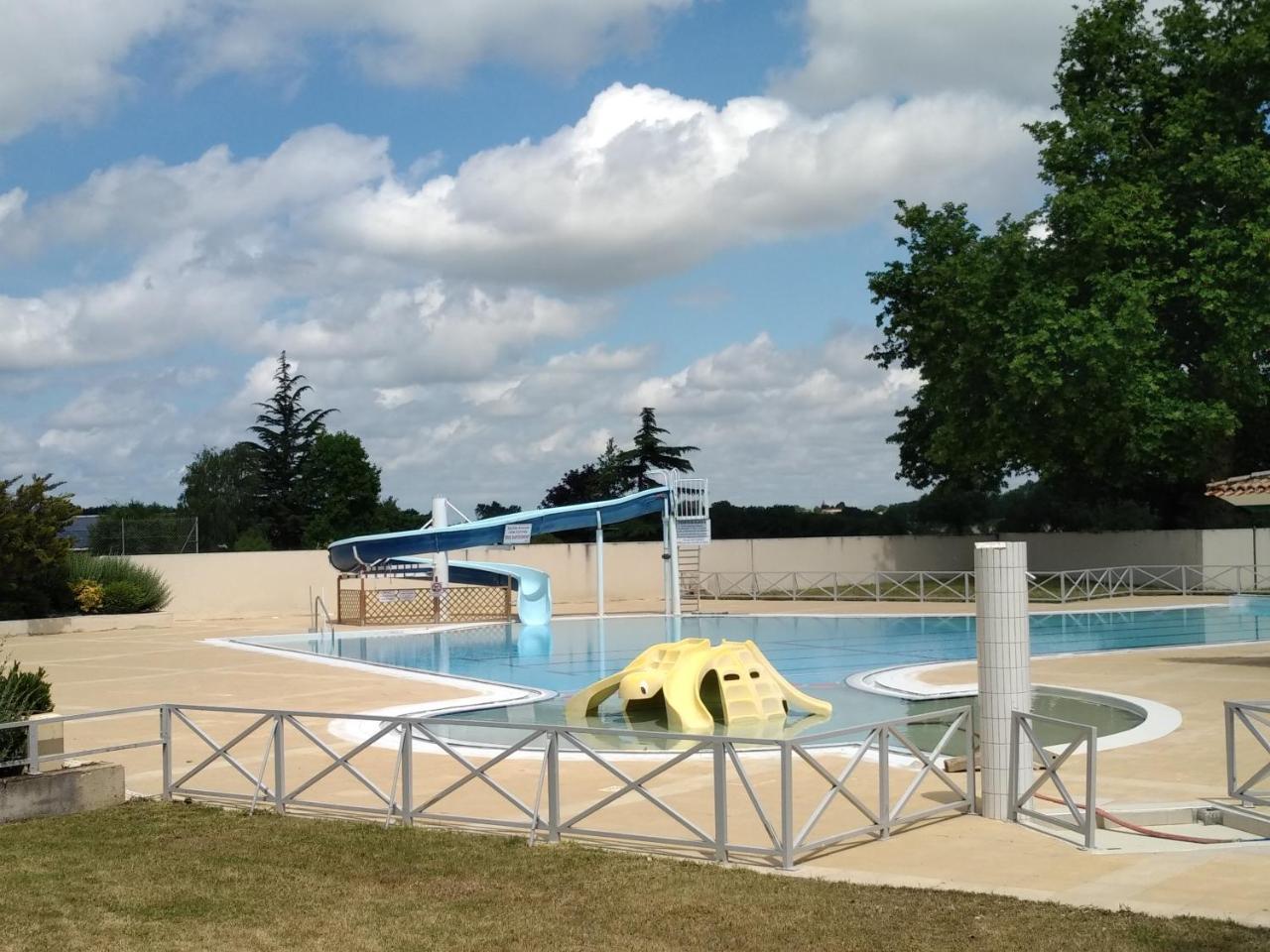 Camping Le Sorlut Cozes Exterior photo