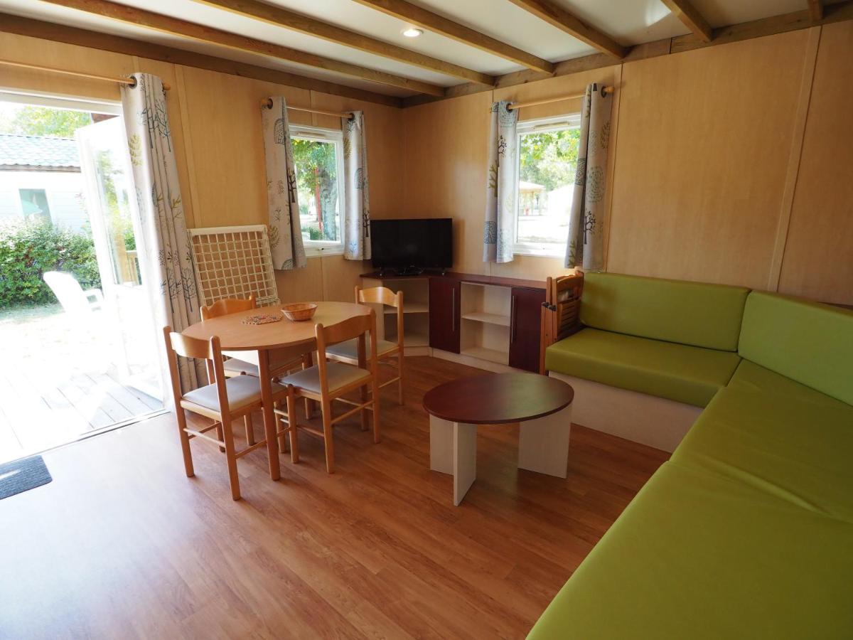 Camping Le Sorlut Cozes Exterior photo